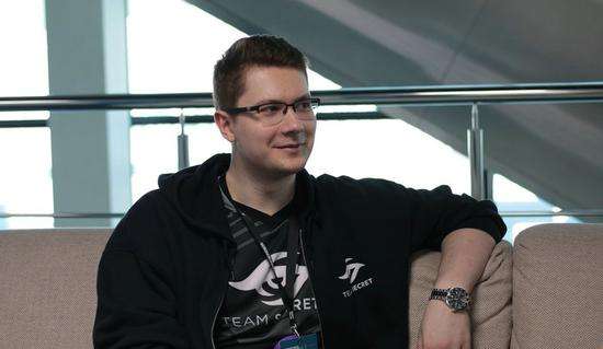 竞技在年轻 竞技在年轻