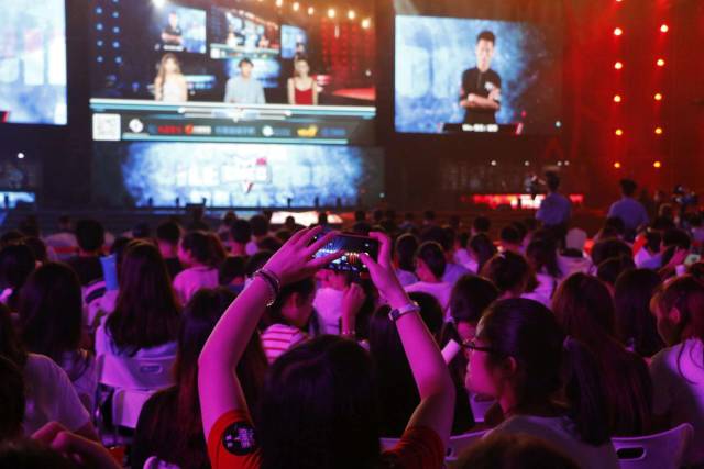 首日结束后 首日结束后