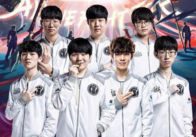 的表现也激 的表现也激