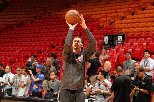 格兰慈善盾 格兰慈善盾