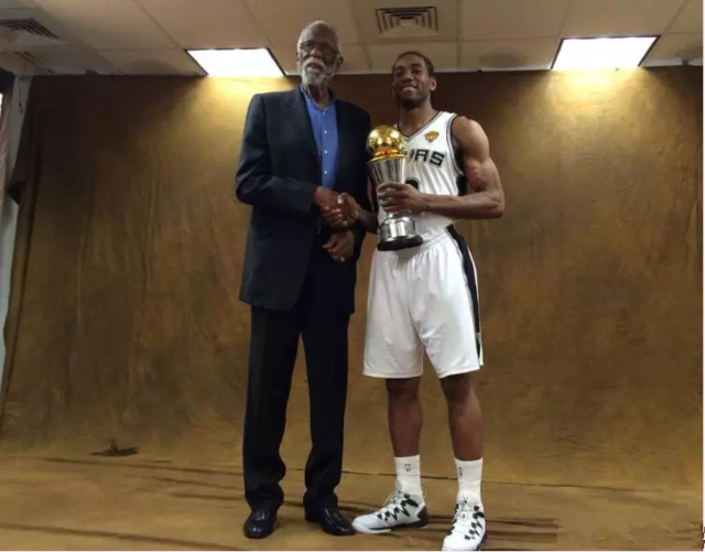 中国男篮由 中国男篮由